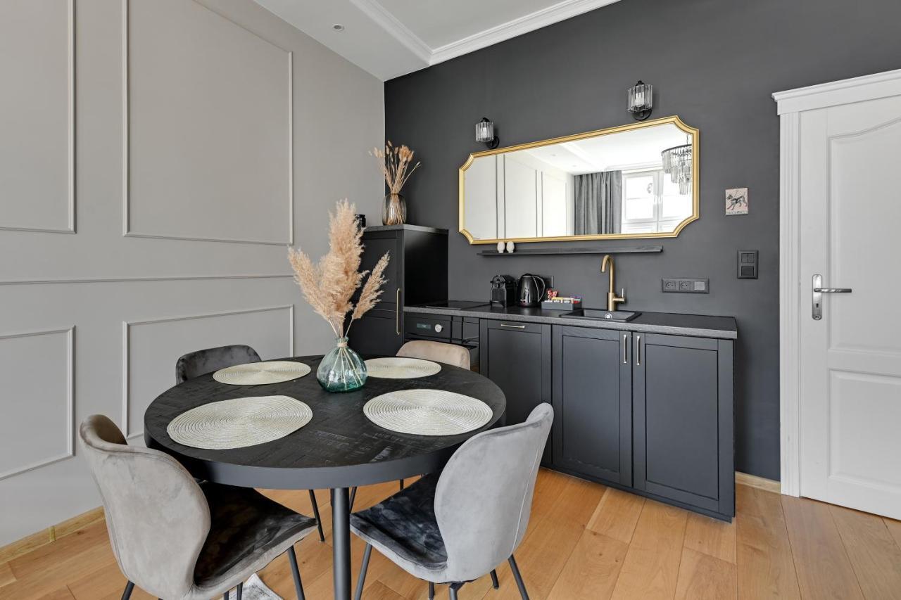 Old Town Ogarna IV Glamour By Downtown Apartments Gdańsk Exterior foto