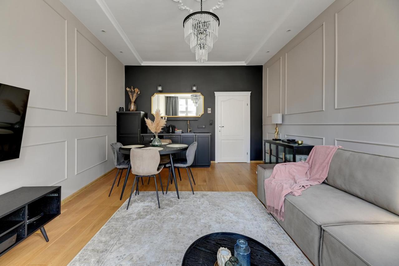 Old Town Ogarna IV Glamour By Downtown Apartments Gdańsk Exterior foto