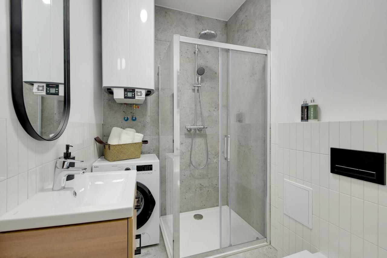 Old Town Ogarna IV Glamour By Downtown Apartments Gdańsk Exterior foto